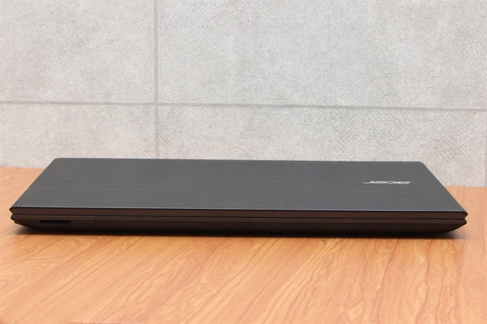 Laptop Acer E5 573G i7 4510U/4GB/500GB/VGA2GB/Win10 Màu Xám