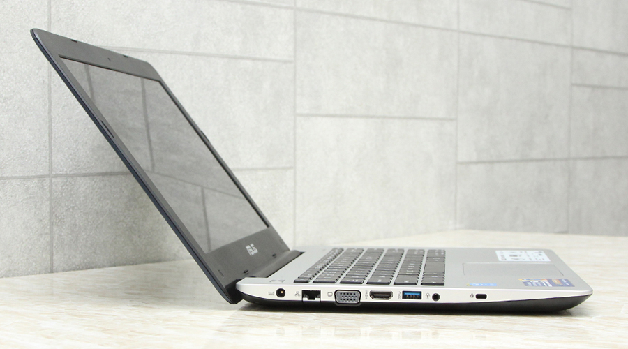 <p>Thiết kế mỏng, nhẹ với c&aacute;c đường cong c&aacute;ch điệu hiện đại. Asus K455LA c&ograve;n được trang bị đầy đủ c&aacute;c cổng kết nối th&ocirc;ng dụng.</p>