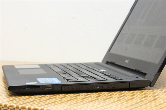 Laptop Dell Inspiron 3543 i3 5005U/4GB/500GB/Win10 Màu Đen