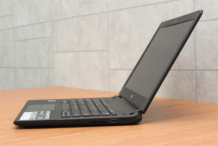 Laptop Acer ES1 311 N2840/2GB/500GB/Win8.1 Màu Đen