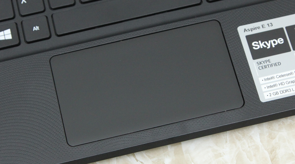 Laptop Acer ES1 311 N2840/2GB/500GB/Win8.1 Màu Đen