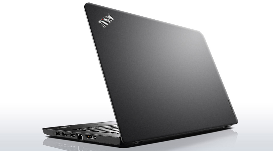 <p>Thiết kế mang phong c&aacute;ch hiện đại nhưng vẫn lưu giữ n&eacute;t đặc trưng của d&ograve;ng ThinkPad chắc chắn, bền bỉ.</p>