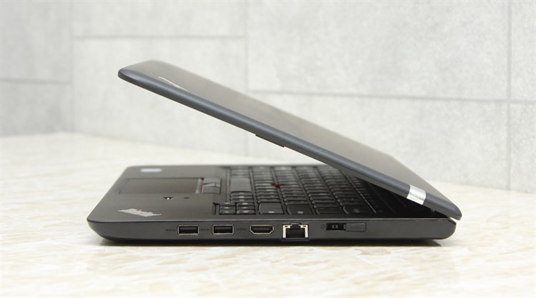 Laptop Lenovo ThinkPad E460 i5 6200U/4GB/500GB/Win10 Màu Đen