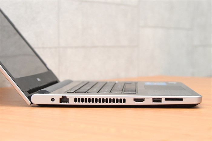 Laptop Dell Inspiron 5459 i7 6500U/4GB/1TB/VGA 4GB/Win10 Màu Bạc