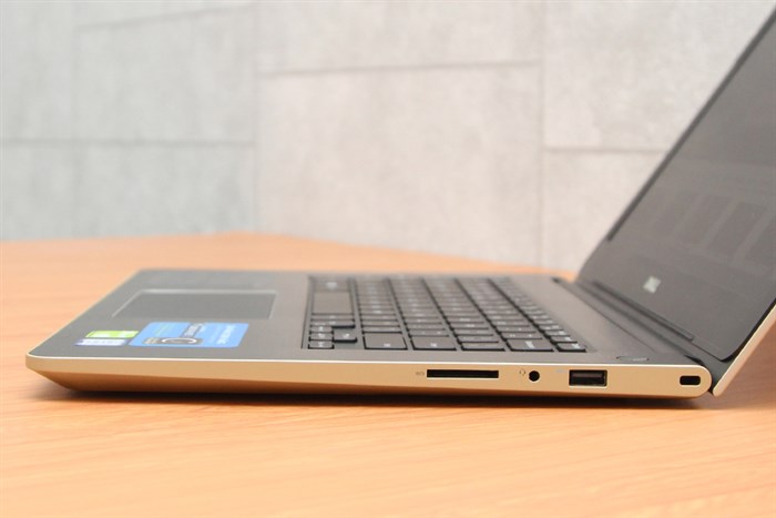 Laptop Dell Vostro 5459 i5 6200U/4GB/500GB/VGA 2GB/Win10