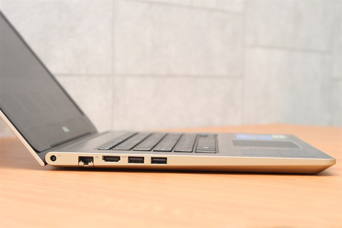 Laptop Dell Vostro 5459 i5 6200U/4GB/500GB/VGA 2GB/Win10