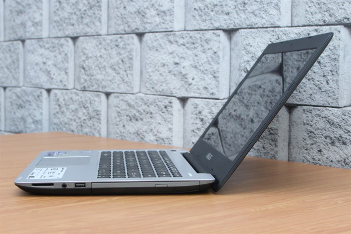 Laptop Asus A456UA i5 6200U/4GB/500GB/Win10/Xanh Màu Xanh Dương