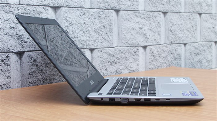 Laptop Asus A456UA i5 6200U/4GB/500GB/Win10/Xanh Màu Xanh Dương