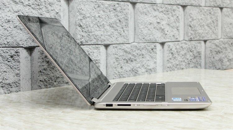 Laptop Asus TP301UA i5 6200U/4GB/500GB/Win10