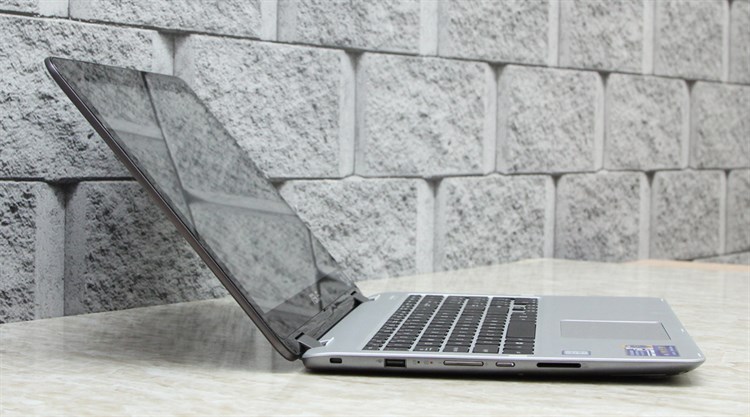 Laptop Asus TP501UA i5 6200U/4GB/500GB/Win10