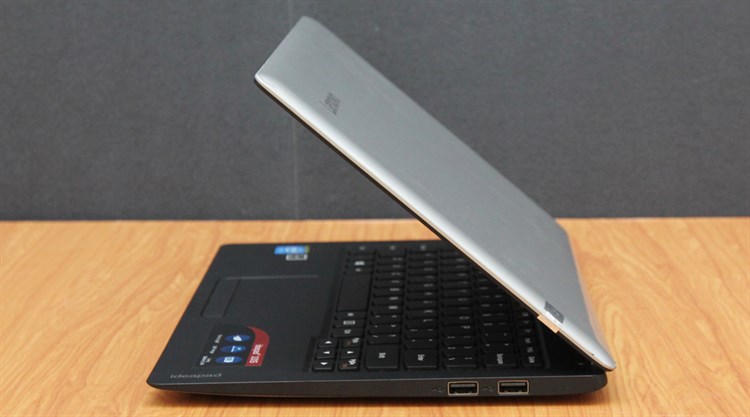Laptop Lenovo IdeaPad 100S 11IBY Z3735/2GB/32GB/Win10 Màu Bạc