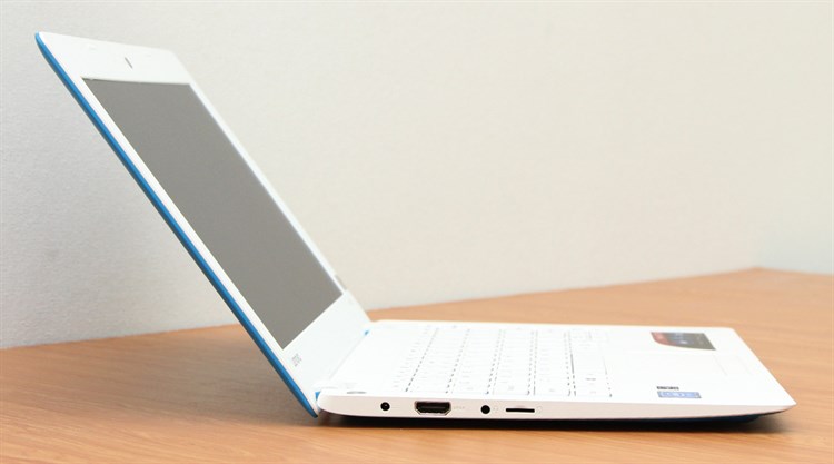 Laptop Lenovo IdeaPad 100S 11IBY Z3735/2GB/32GB/Win10 Màu Xanh Dương