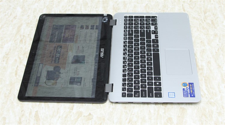 Laptop Asus TP501UB i5 6200U/4GB/500GB/2GB 940M/Win10