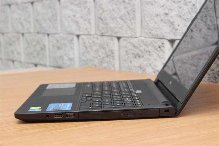 Laptop Dell Inspiron 3558 i5 5200U/4GB/500GB/2GB 820M/Win10 Màu Đen