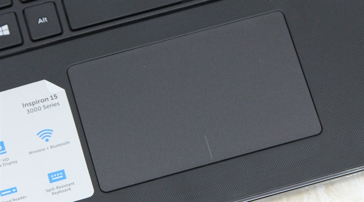 Laptop Dell Inspiron 3558 i5 5200U/4GB/500GB/2GB 820M/Win10