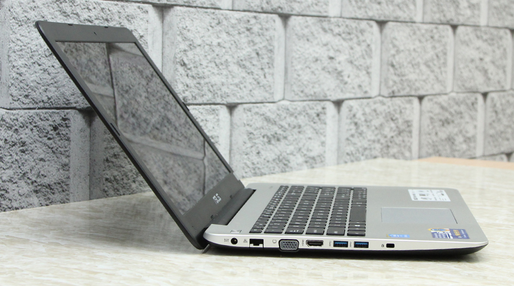 Laptop Asus K555LA i3 5005U/4GB/500GB/Win10 Màu Đen
