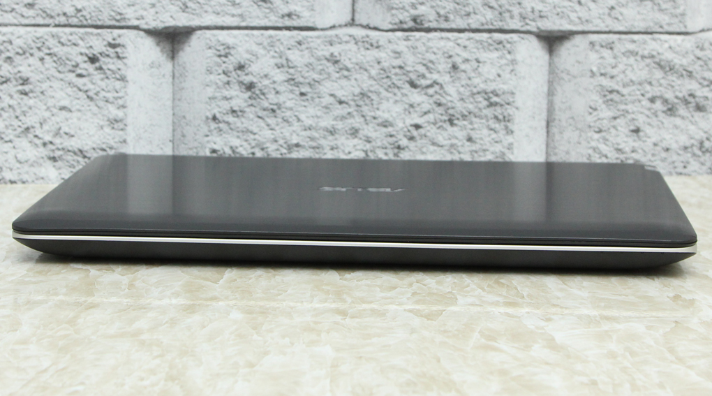 Laptop Asus K555LA i3 5005U/4GB/500GB/Win10 Màu Đen