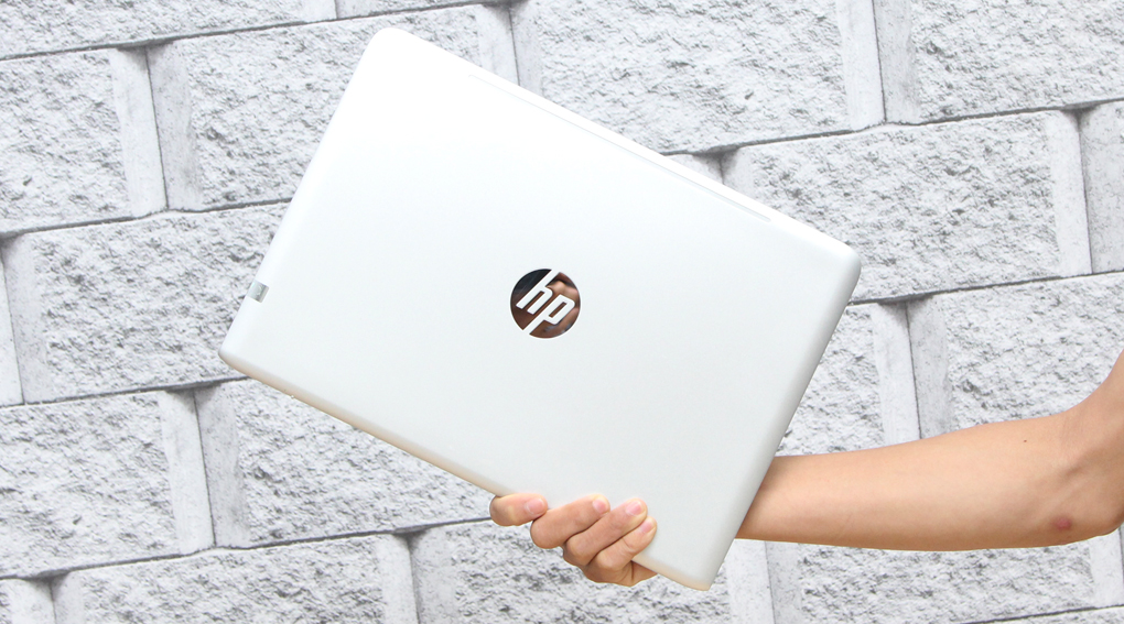 Laptop HP Envy 13 d049TU i5 6200U/4GB/256GB/Win10 Màu Bạc