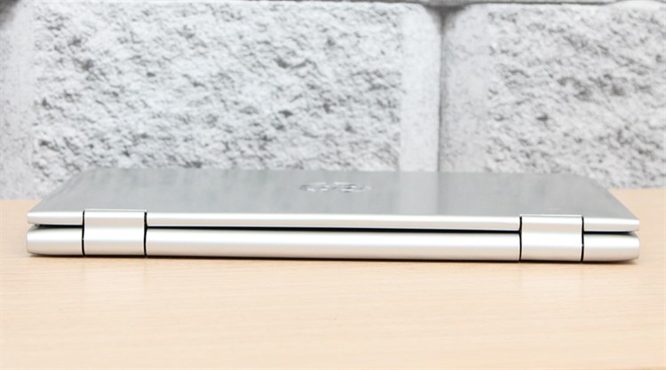 Laptop HP Pavilion x360 k118TU M3 6Y30/4GB/500GB/Win10 Màu Bạc