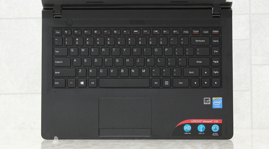 <p>B&agrave;n ph&iacute;m chicklet gi&uacute;p việc thao t&aacute;c dễ d&agrave;ng hơn cũng như bảo vệ thiết bị khỏi bụi tốt hơn</p>