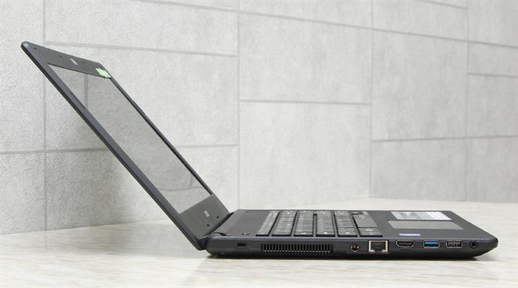 Laptop Acer ES1 431 N3710/4GB/500GB/Win10 Màu Đen