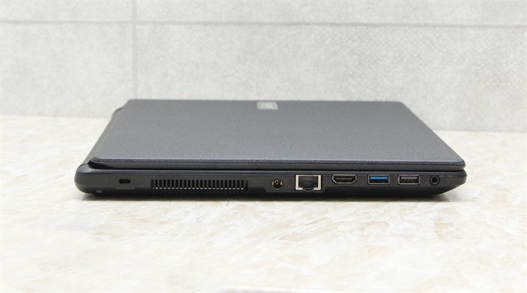 Laptop Acer ES1 431 N3710/4GB/500GB/Win10 Màu Đen