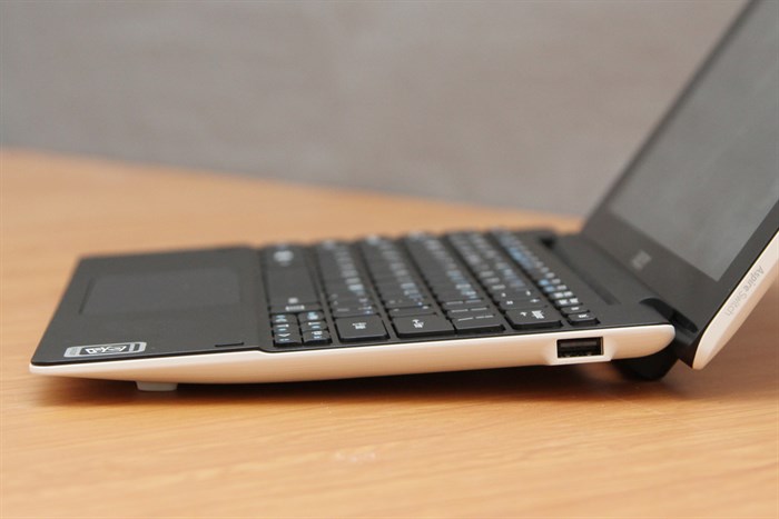 Laptop Acer Aspire SW3 013 13PG Z3735F/2GB/500G/Win8.1 Màu Trắng