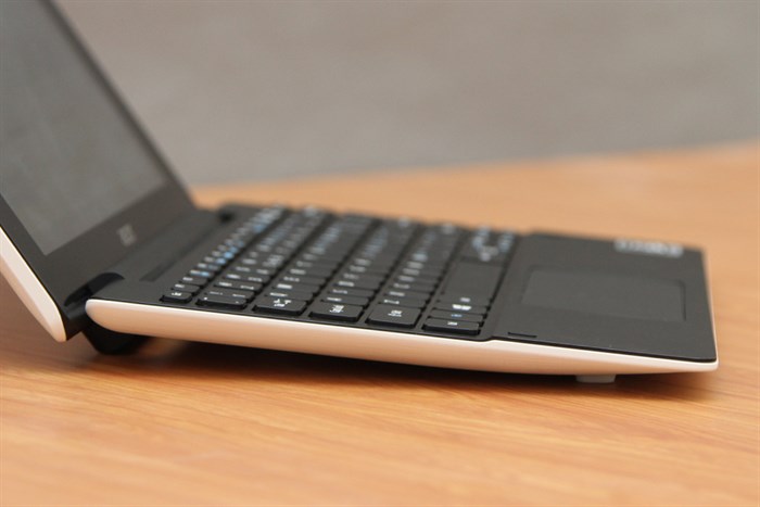 Laptop Acer Aspire SW3 013 13PG Z3735F/2GB/500G/Win8.1 Màu Trắng