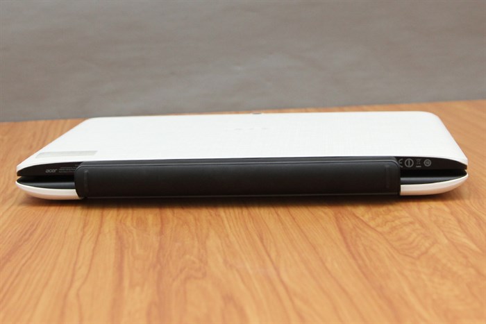 Laptop Acer Aspire SW3 013 13PG Z3735F/2GB/500G/Win8.1 Màu Trắng