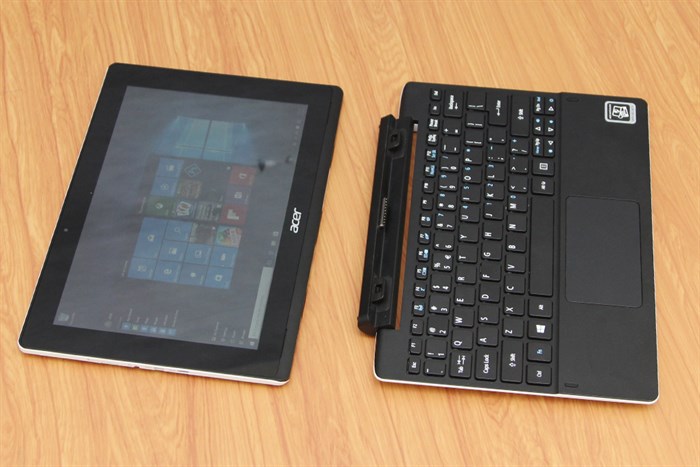 Laptop Acer Aspire SW3 013 13PG Z3735F/2GB/500G/Win8.1 Màu Trắng