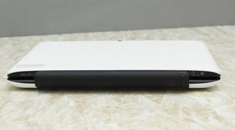 Laptop Acer Aspire SW3 013 13PG Z3735F/2GB/500G/Win8.1