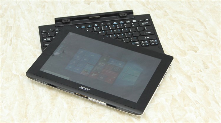 Laptop Acer Aspire SW3 013 13PG Z3735F/2GB/500G/Win8.1