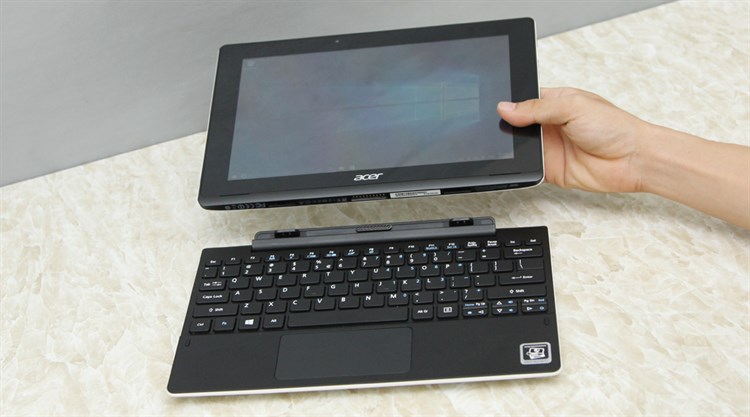 Laptop Acer Aspire SW3 013 13PG Z3735F/2GB/500G/Win8.1