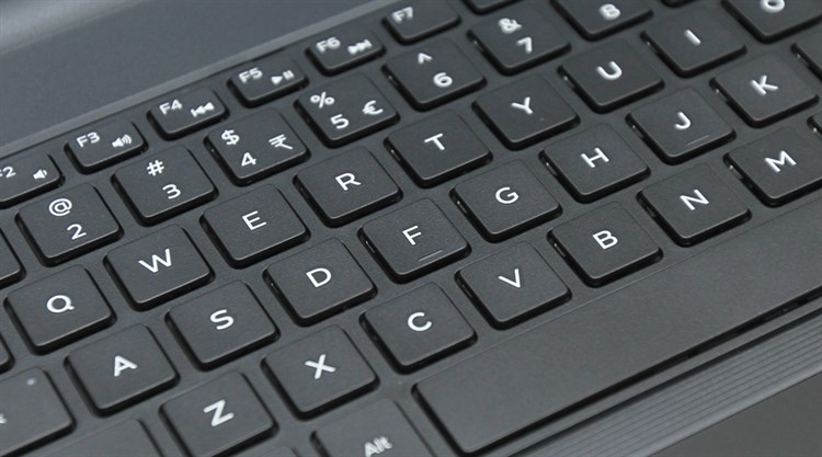 Laptop Dell Vostro 3559 i5 6200U/4GB/500GB/2GB M315/Win10