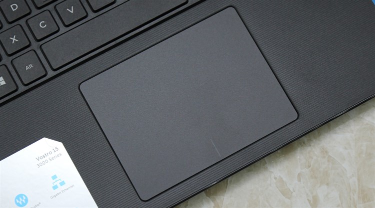 Laptop Dell Vostro 3559 i5 6200U/4GB/500GB/2GB M315/Win10