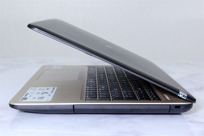 Laptop Asus A540LA i3 5005U/4GB/500GB/Win10 Màu Đen