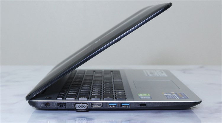 Laptop Asus X555UJ i7 6500U/4GB/500GB/2GB 920M/Win10 Màu Đen