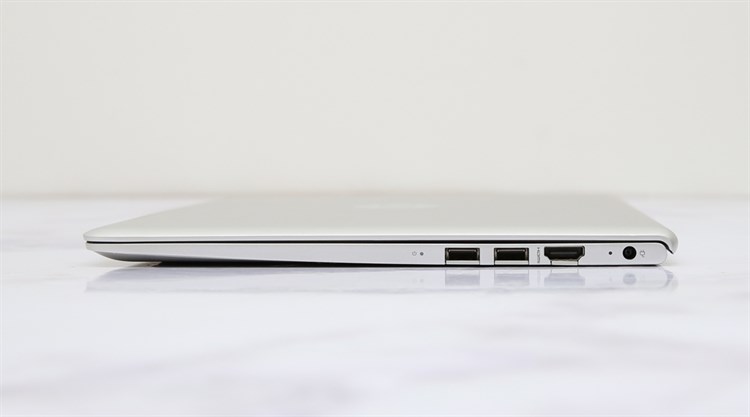 Laptop HP Envy 13 d020TU i5 6200U/4GB/128GB/Win10