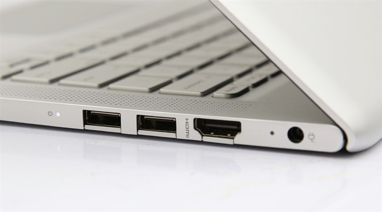 Laptop HP Envy 13 d020TU i5 6200U/4GB/128GB/Win10