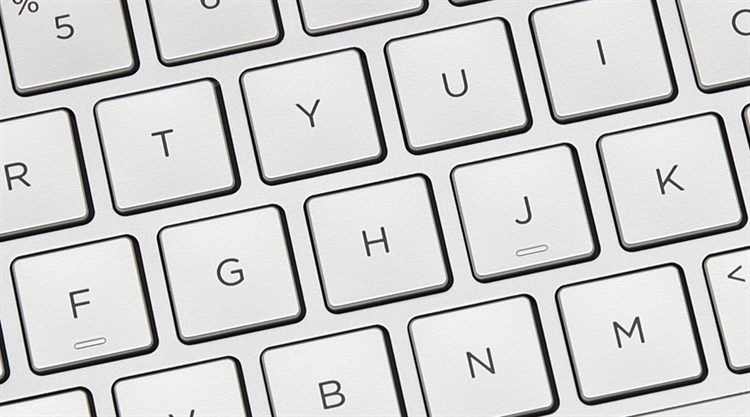 Laptop HP Envy 13 d020TU i5 6200U/4GB/128GB/Win10