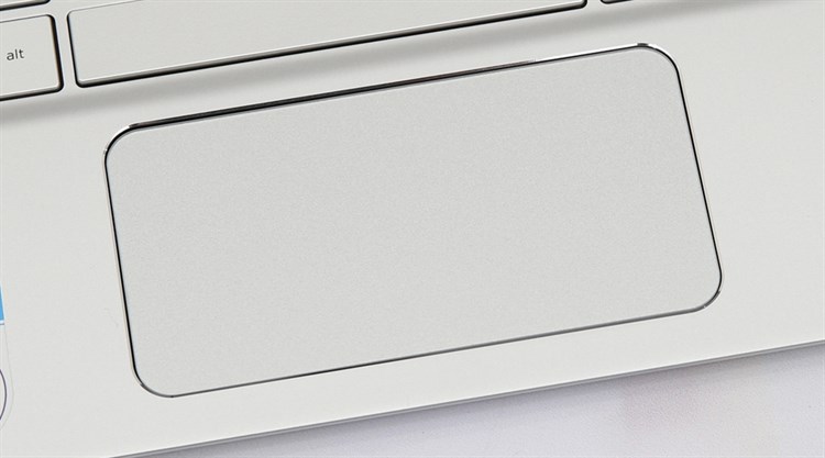 Laptop HP Envy 13 d020TU i5 6200U/4GB/128GB/Win10