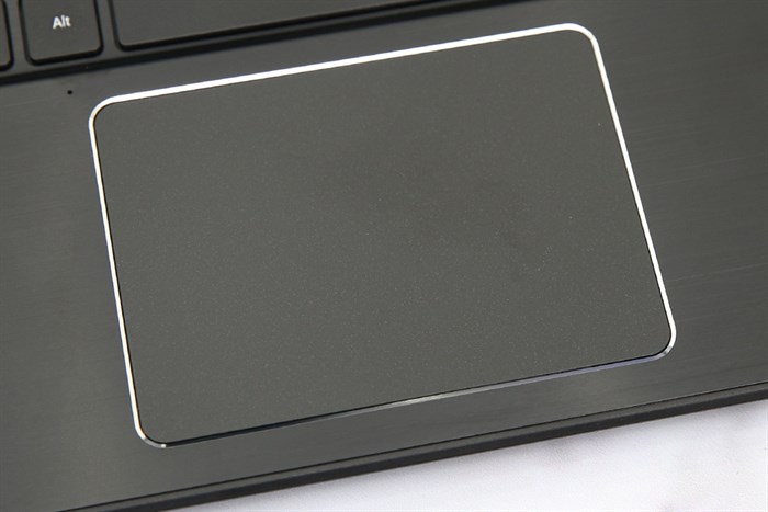 Laptop Acer Aspire E5 575G i3 6100U/4GB/500GB/2GB 940M/Win10/(NX.GDWSV.003) Màu Đen