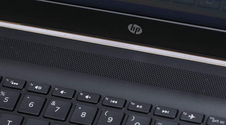 Laptop HP Pavilion 15 AU072TX i7 6500U/4GB/1TB/4GB 940MX/Win10