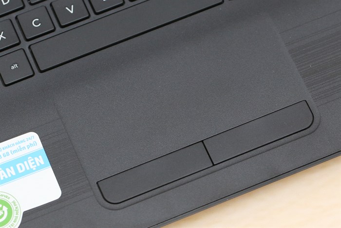 Laptop HP 15 ay038TU i3 5005U/4GB/500GB/Win10 Màu Đen