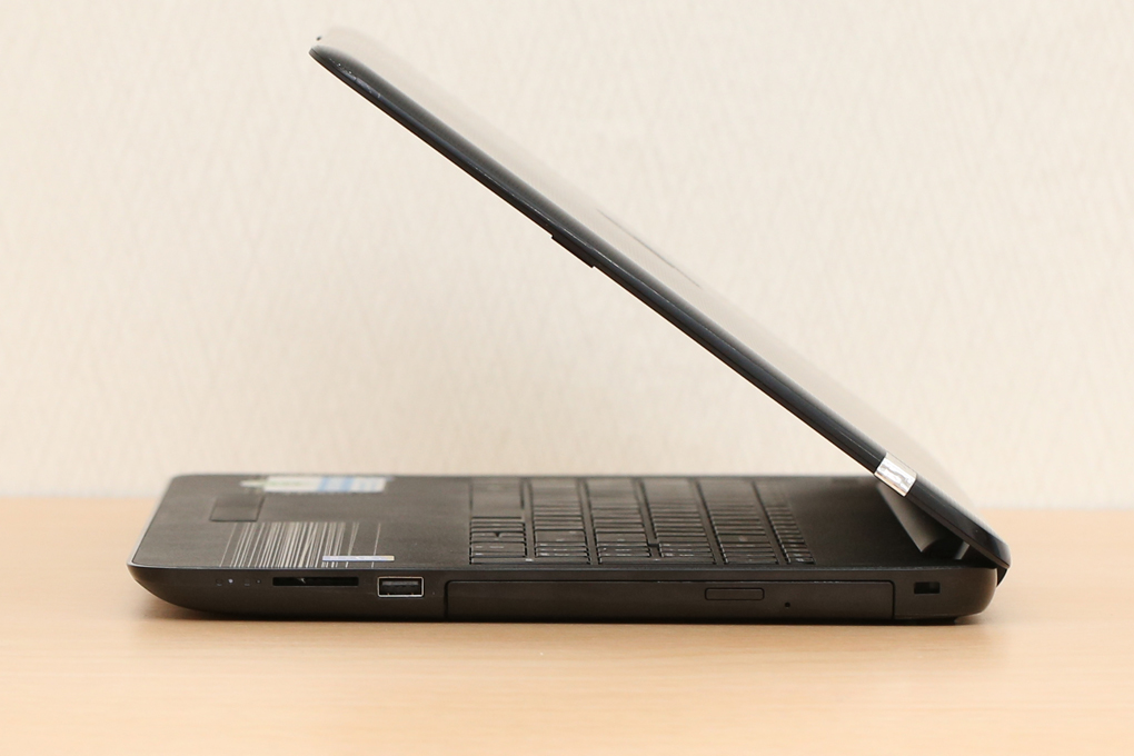 HP 15 ay038TU i3 5005U/4GB/500GB/Win10 - 5