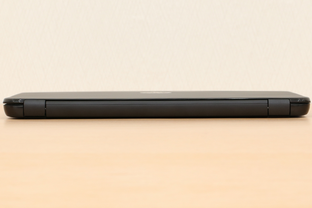 HP 15 ay038TU i3 5005U/4GB/500GB/Win10 - 6
