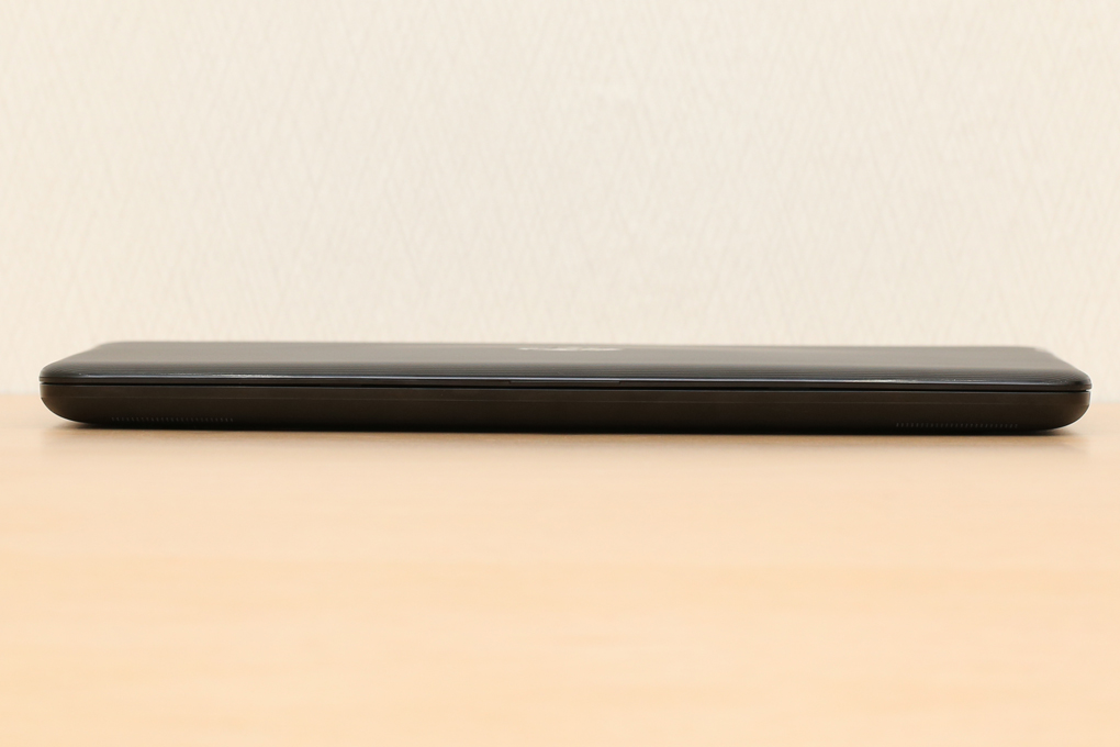 HP 15 ay038TU i3 5005U/4GB/500GB/Win10 - 7