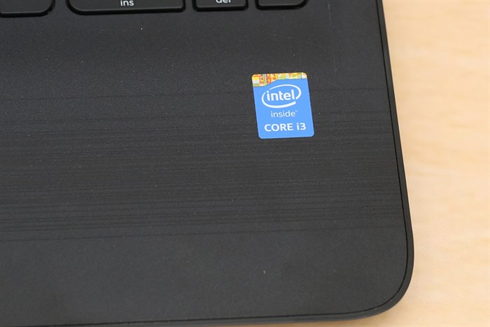 Laptop HP 15 ay038TU i3 5005U/4GB/500GB/Win10 Màu Đen