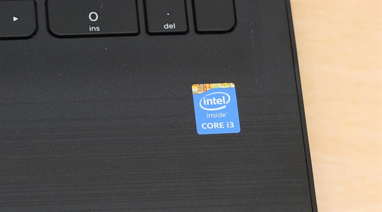 Laptop HP 15 ay038TU i3 5005U/4GB/500GB/Win10 Màu Đen