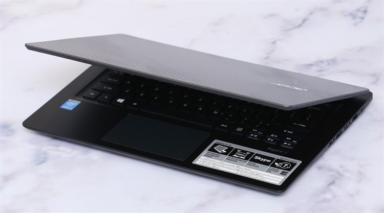 Laptop Acer V3 371 32CC i3 5005U/4GB/500GB/Win10/(NX.MPGSV.019) Màu Đen